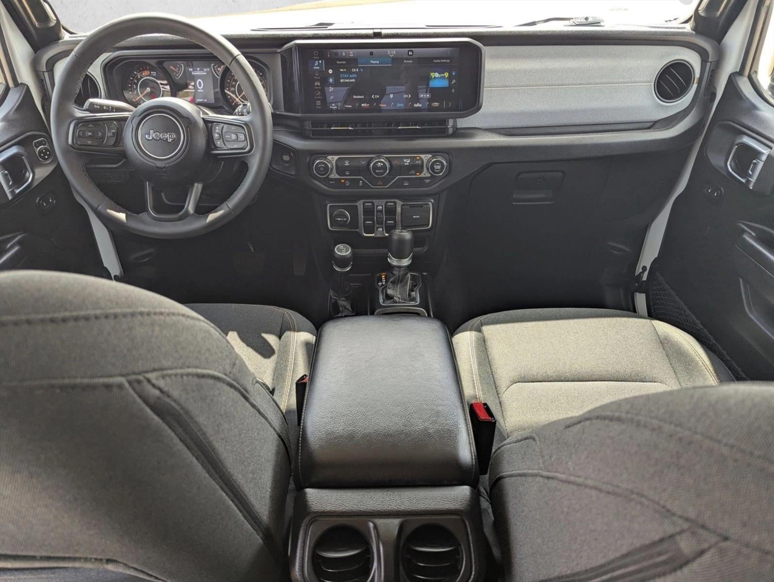 2025 Jeep Wrangler 4-Door Summit 4x4