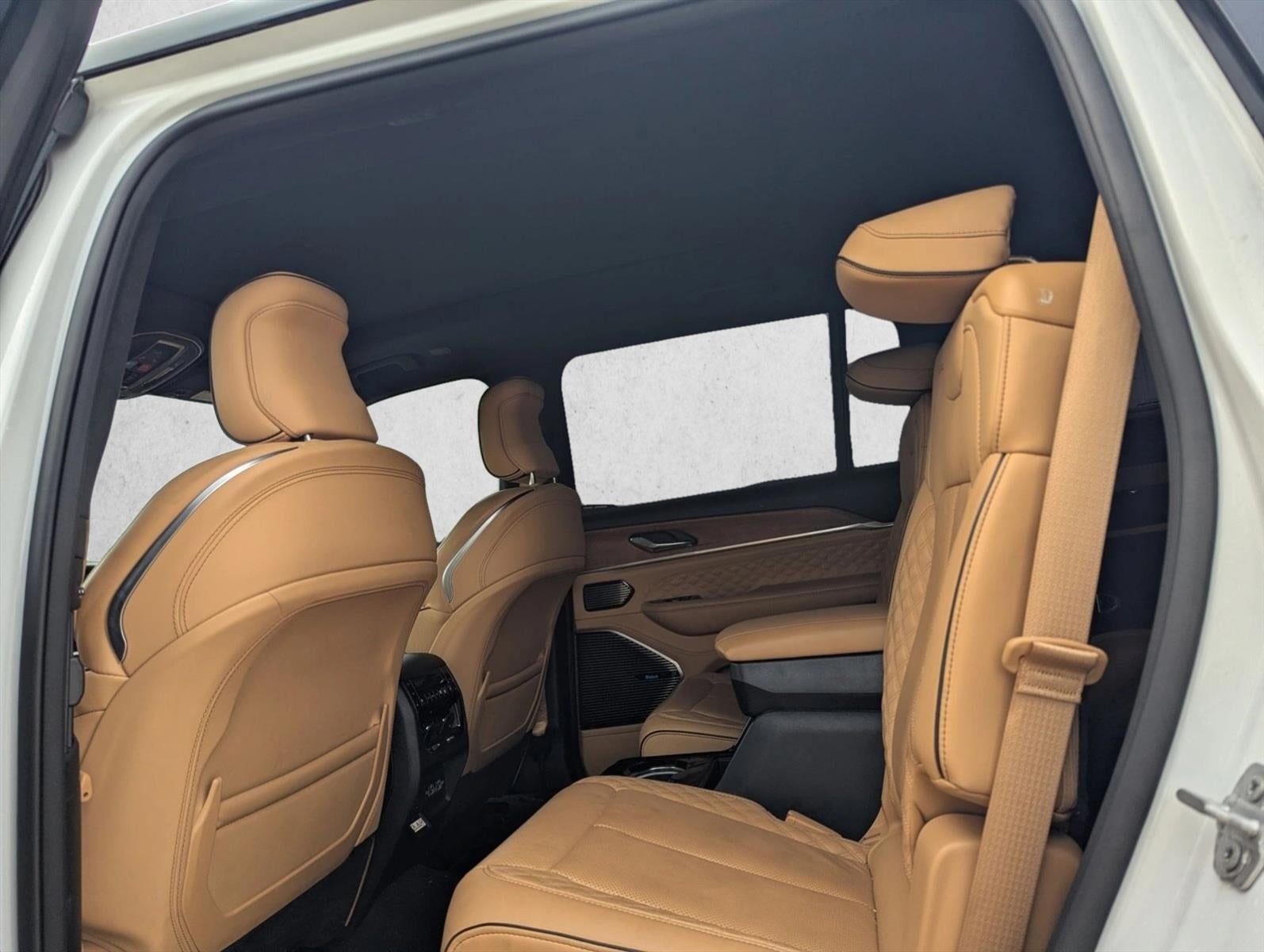 2025 Jeep Grand Cherokee L Summit Reserve 4x4