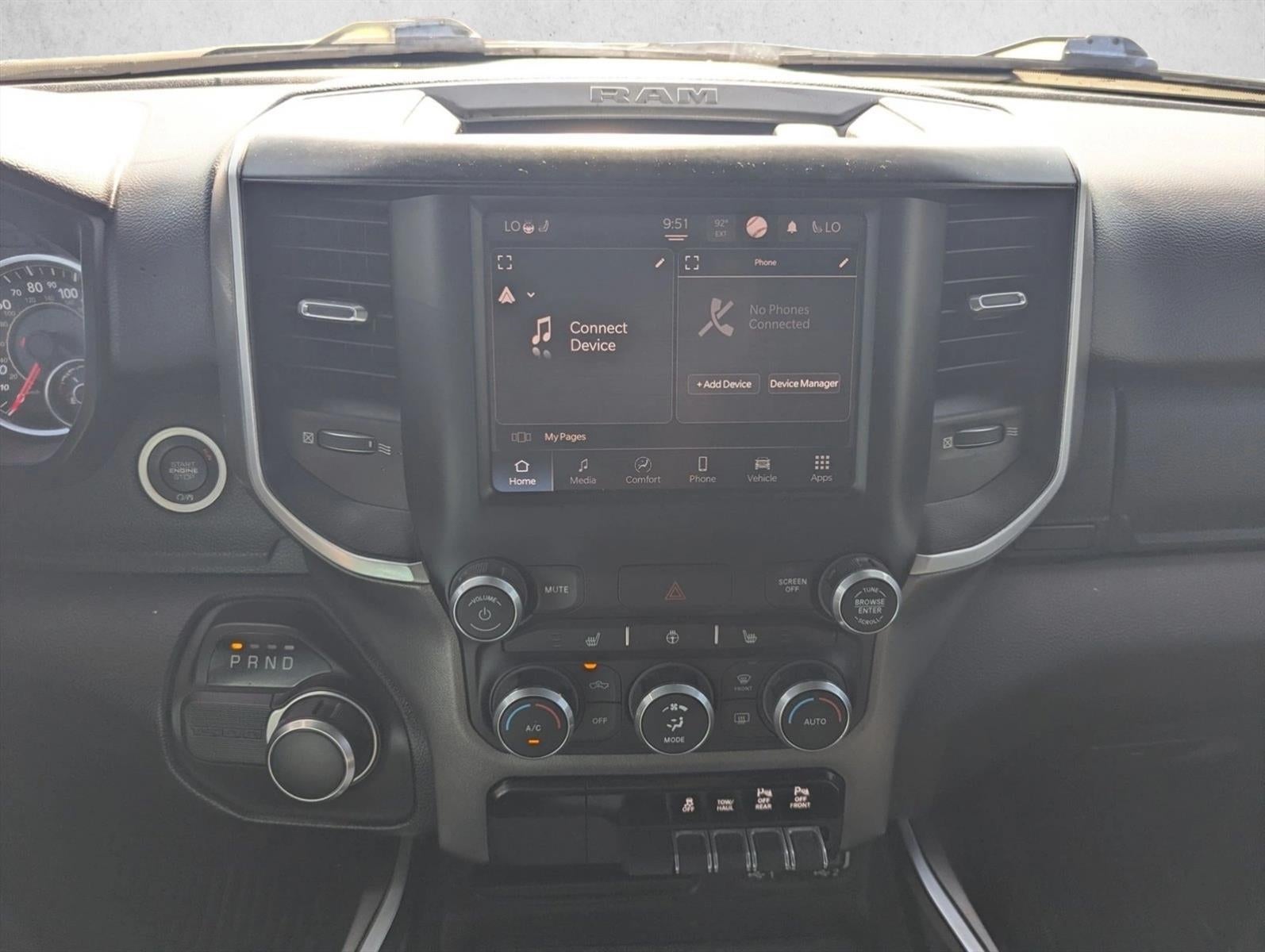 2022 RAM 1500 Lone Star Crew Cab 4x2 5'7" Box