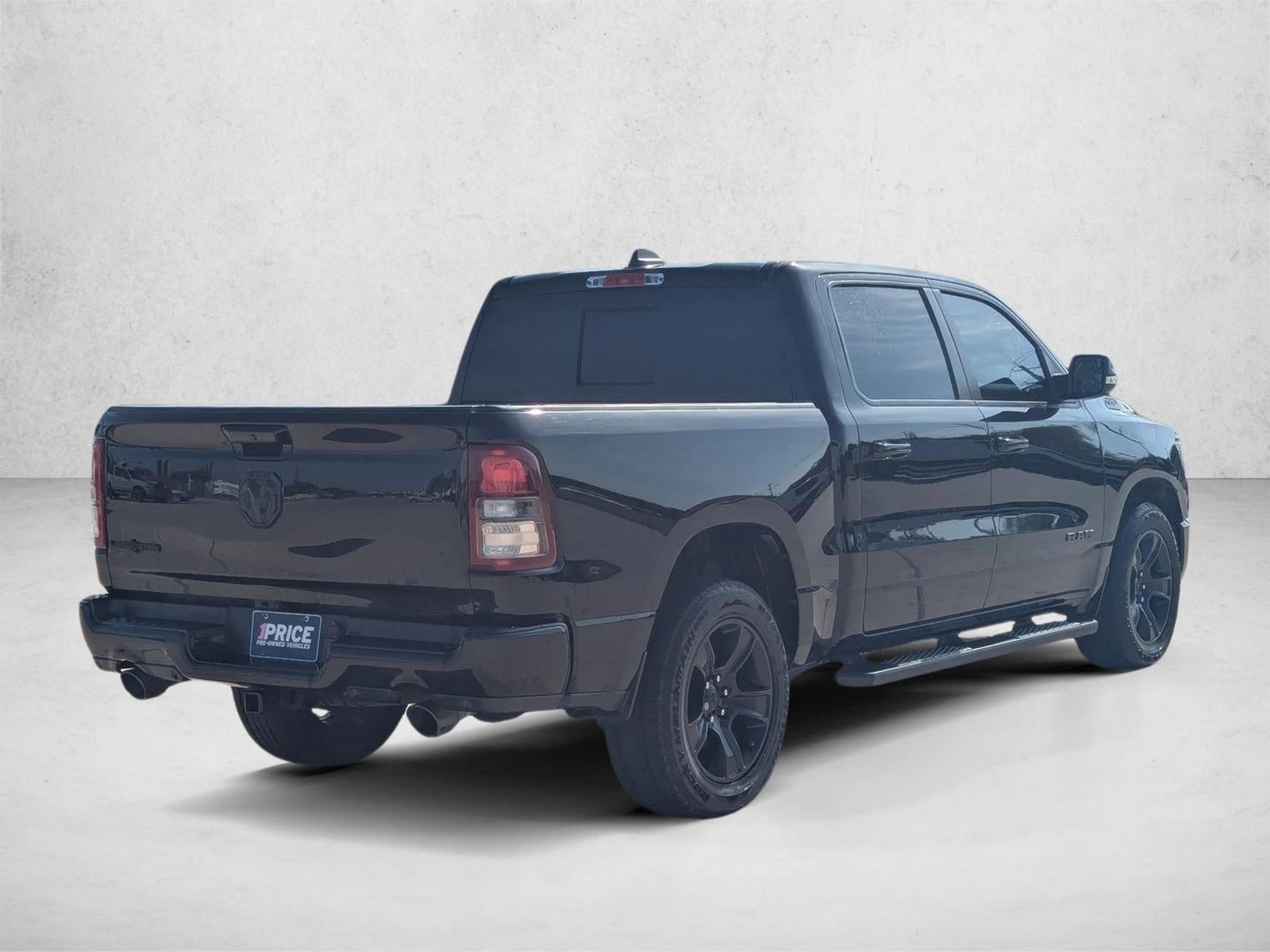 2022 RAM 1500 Lone Star Crew Cab 4x2 5'7" Box