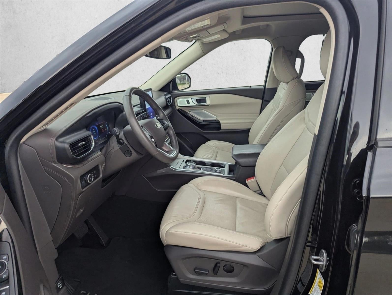 2024 Ford Explorer Platinum