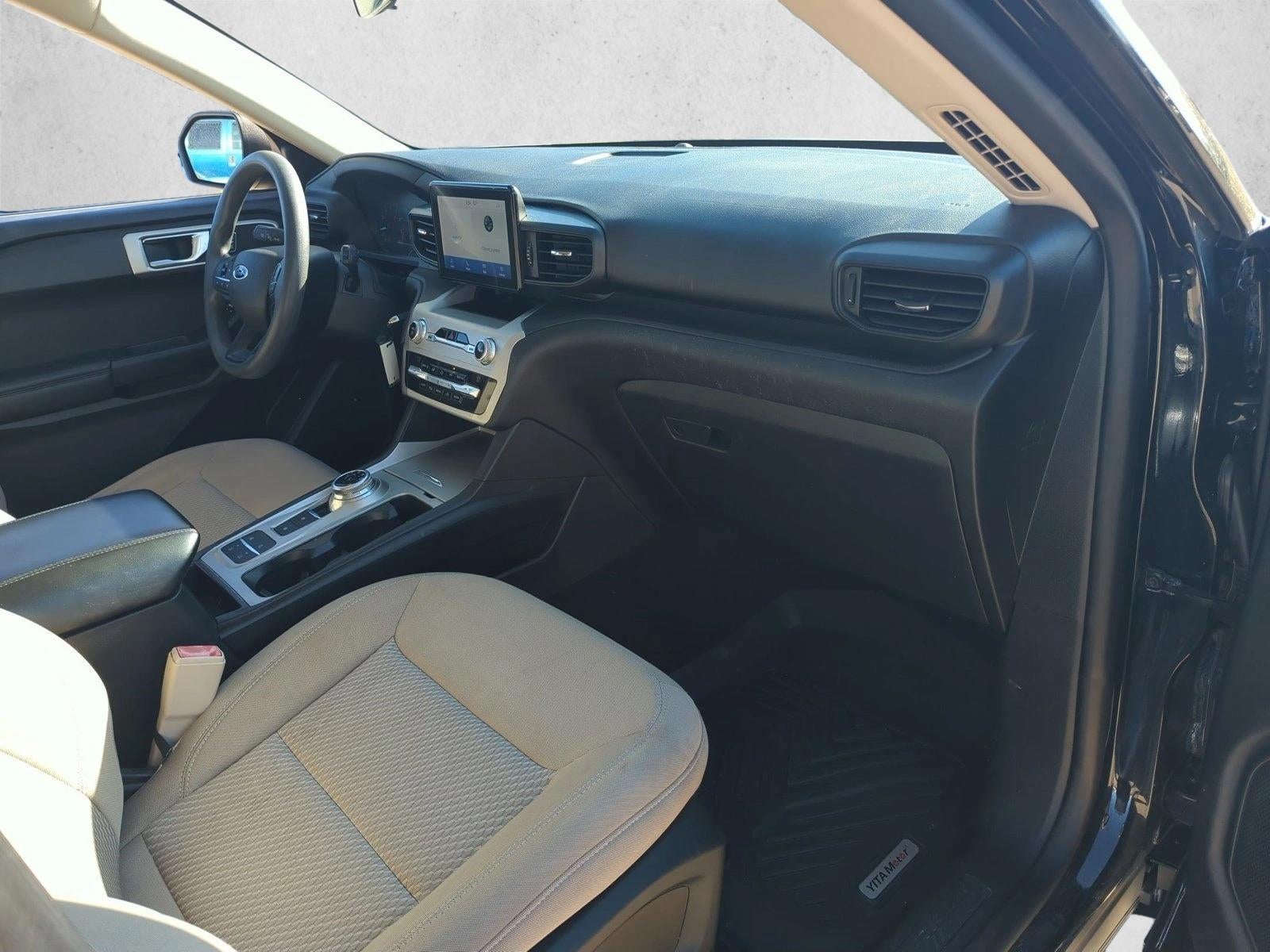 2021 Ford Explorer Base