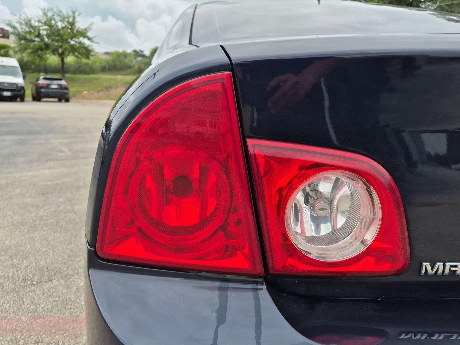 2011 Chevrolet Malibu LS w/1FL