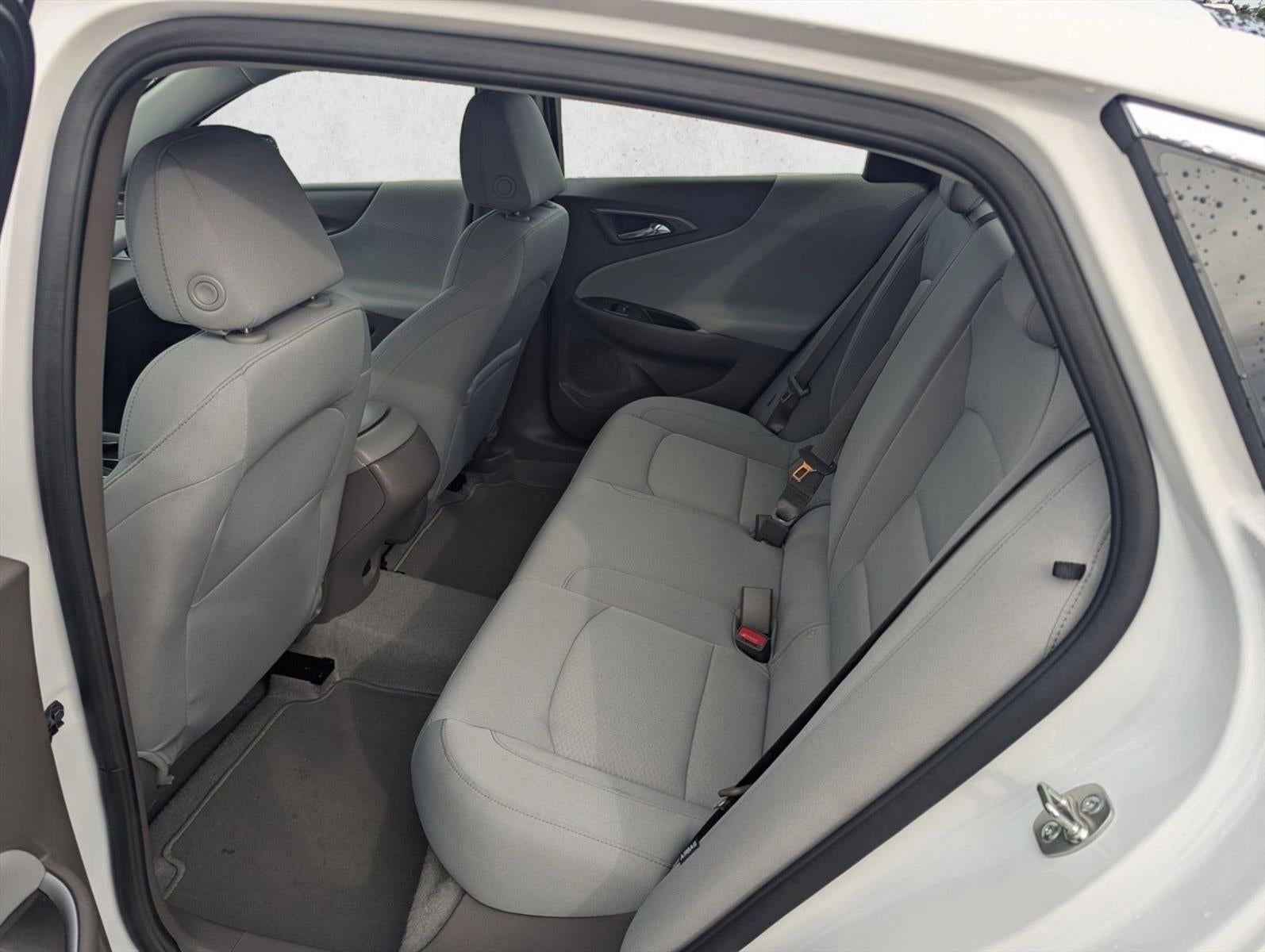 2025 Chevrolet Malibu LS