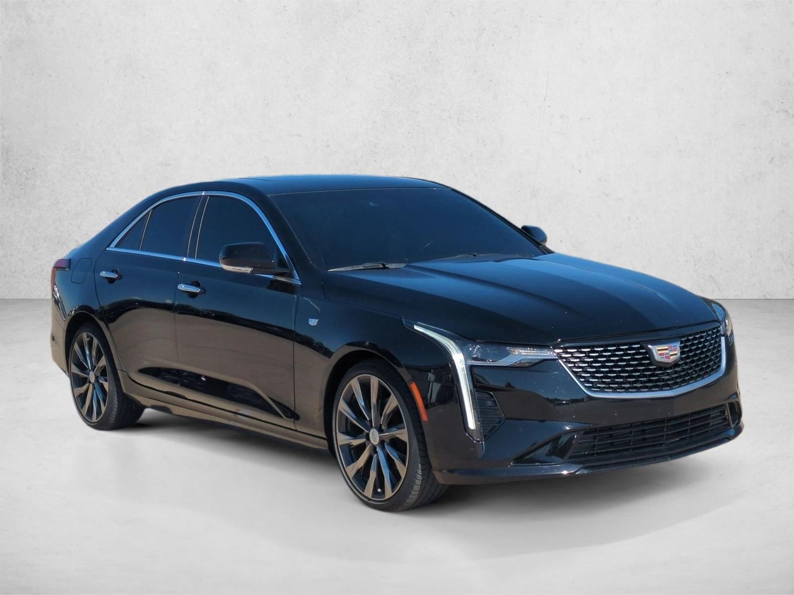 2023 Cadillac CT4 Luxury