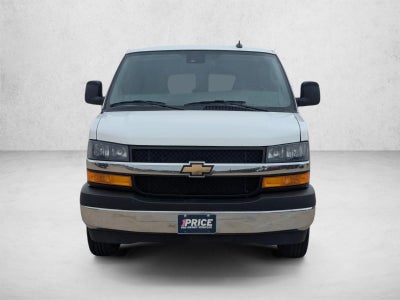 2025 Chevrolet Express Passenger 1LT