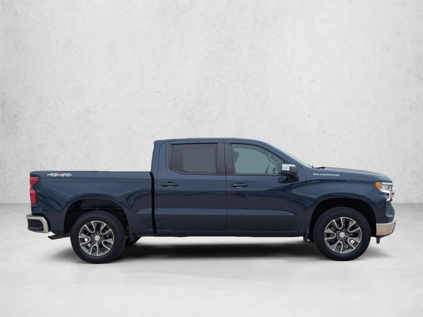 2022 Chevrolet Silverado 1500 LT (2FL)