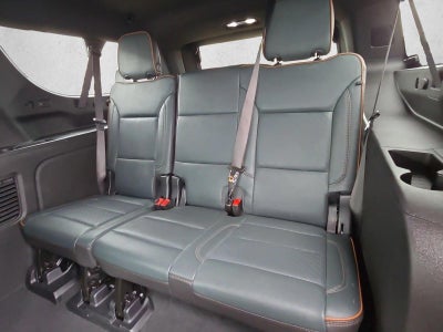 2025 GMC Yukon XL AT4