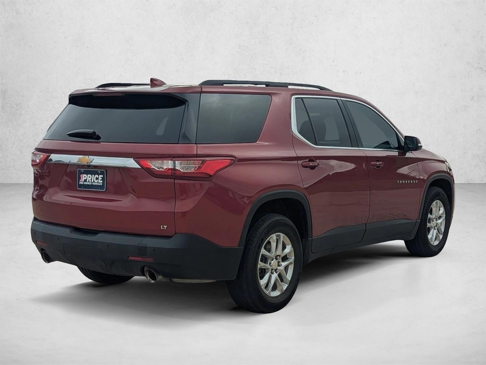 2021 Chevrolet Traverse LT Cloth