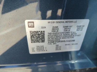 2025 Chevrolet Traverse LT