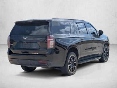 2023 Chevrolet Suburban RST