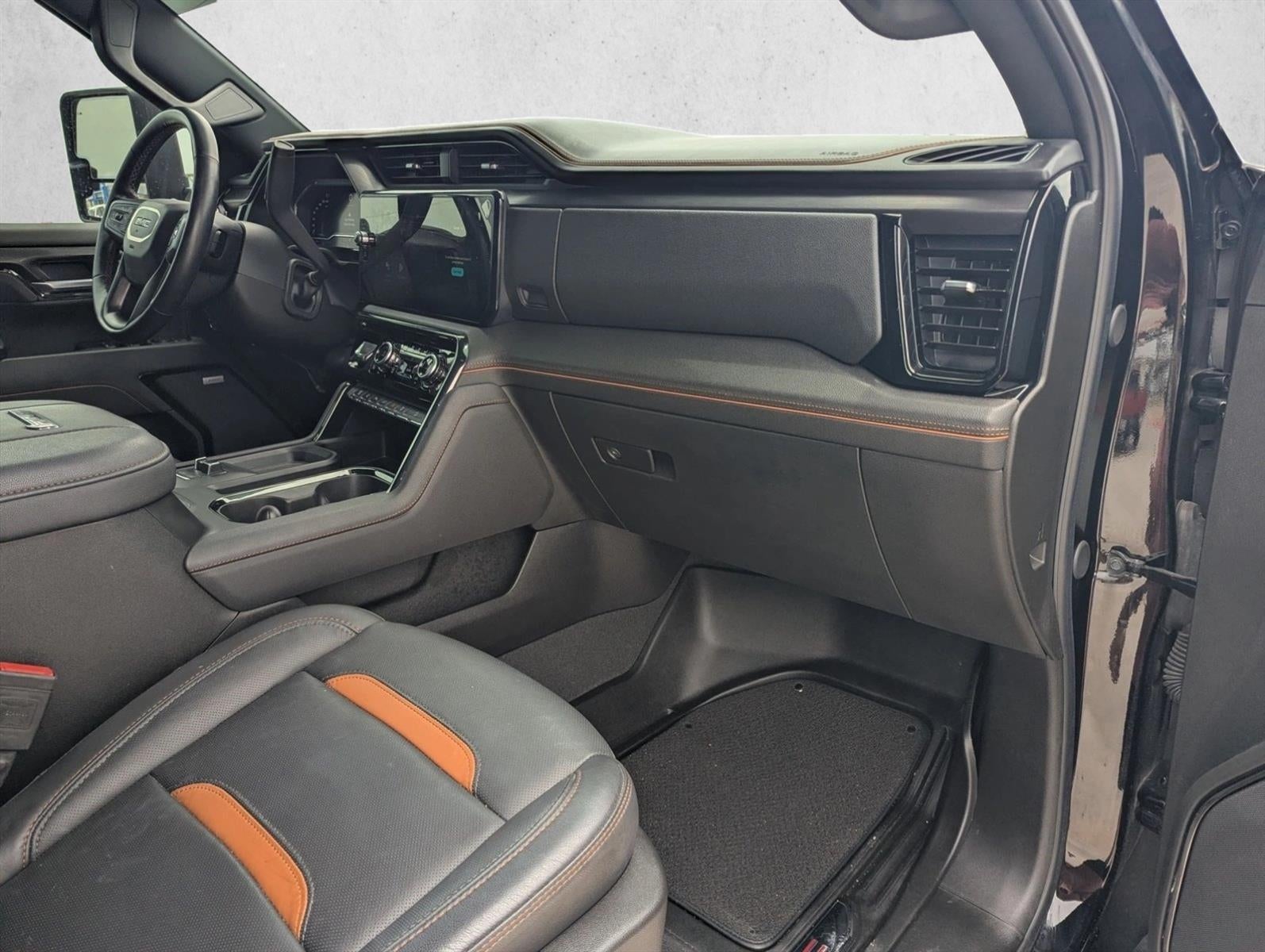 2025 GMC Sierra 2500 HD AT4