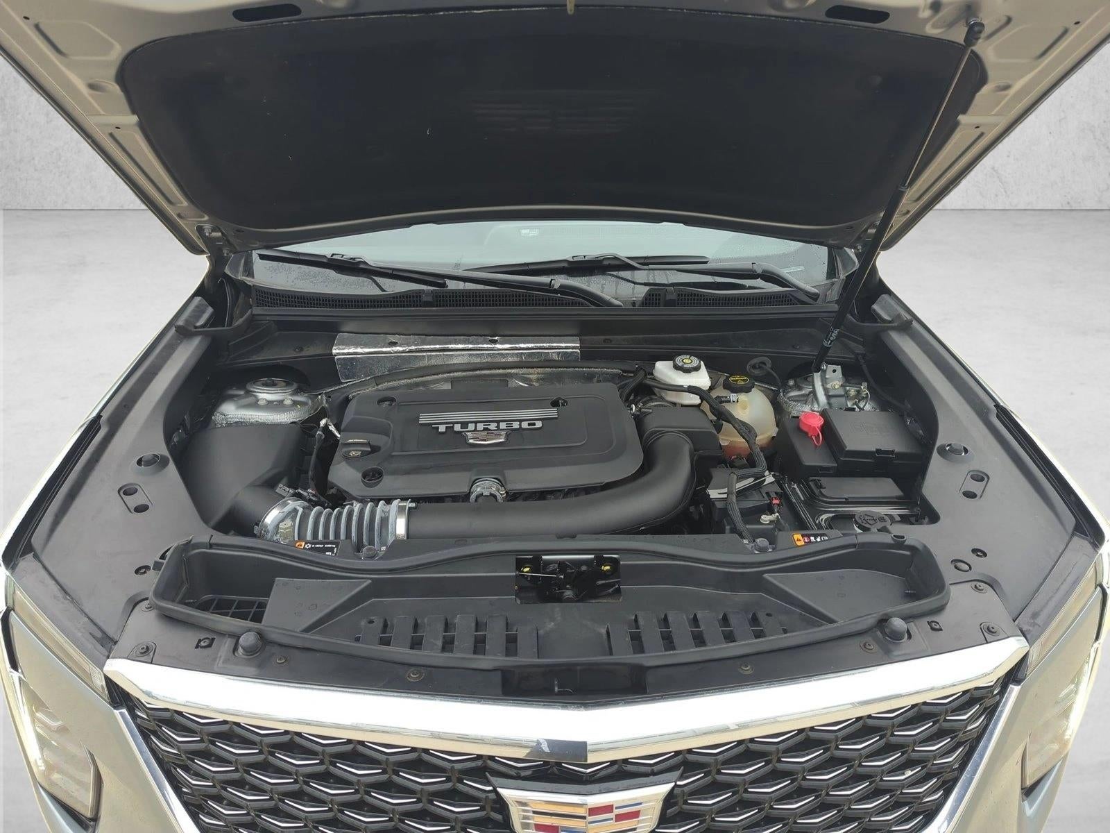 2025 Cadillac XT4 Premium Luxury