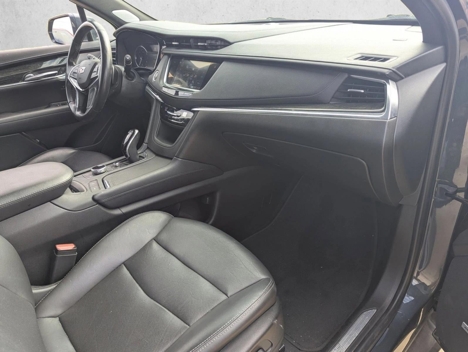 2020 Cadillac XT5 Premium Luxury