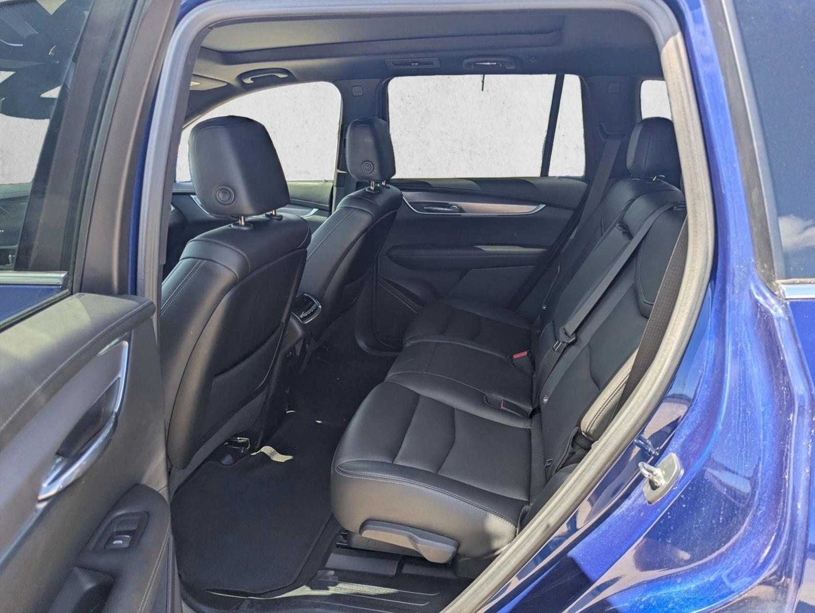 2023 Cadillac XT6 Luxury