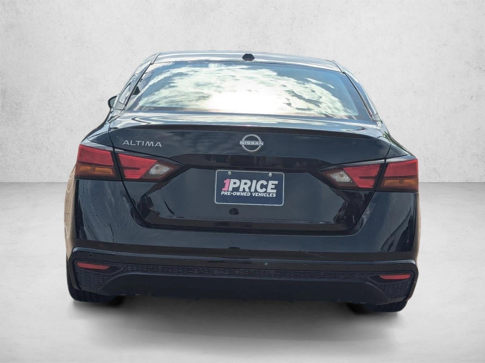 2025 Nissan Altima SV FWD