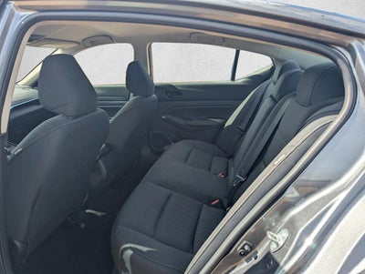 2025 Nissan Altima SV FWD