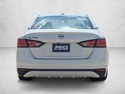 2025 Nissan Altima SV