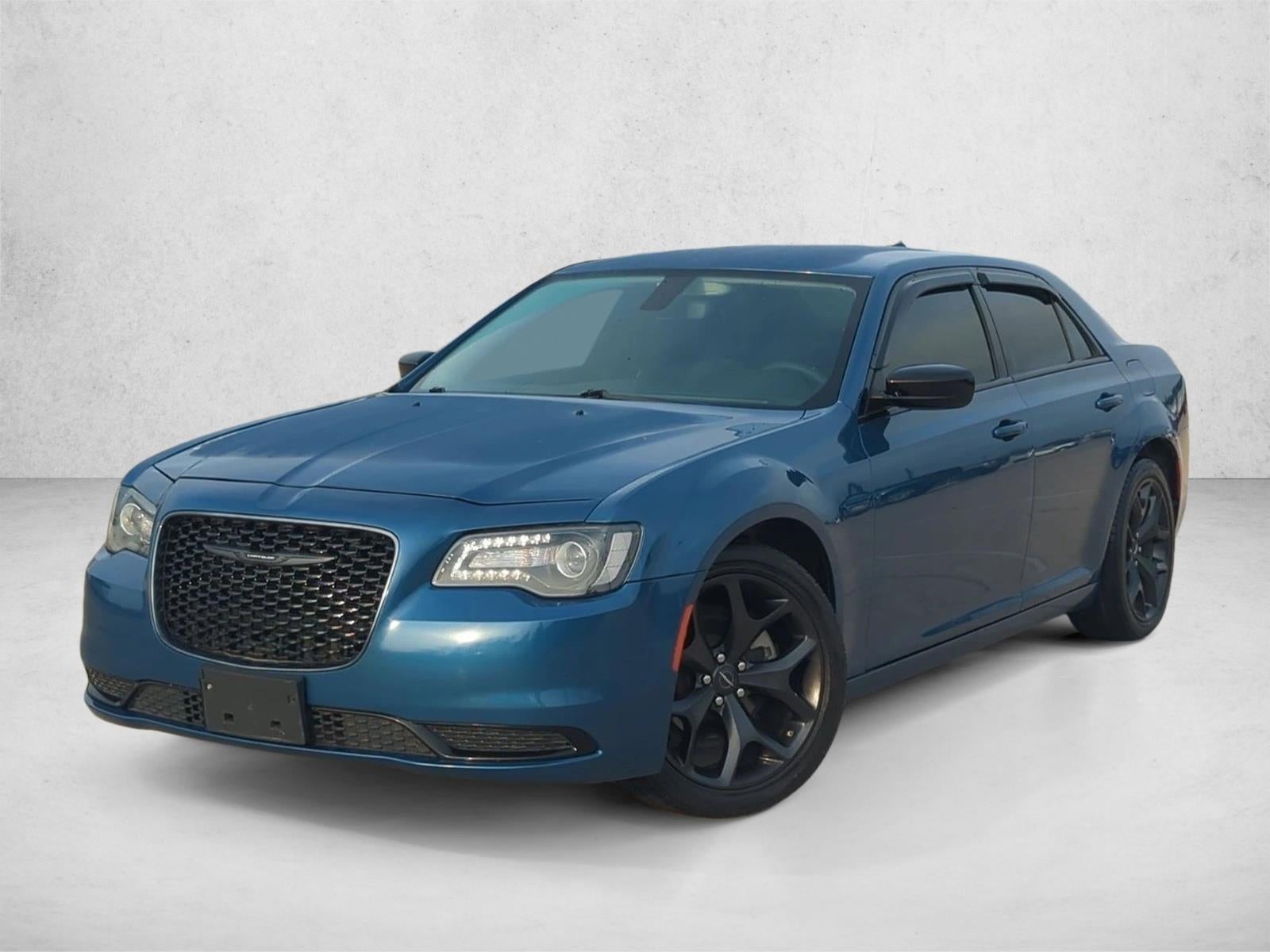 2023 Chrysler 300 Touring