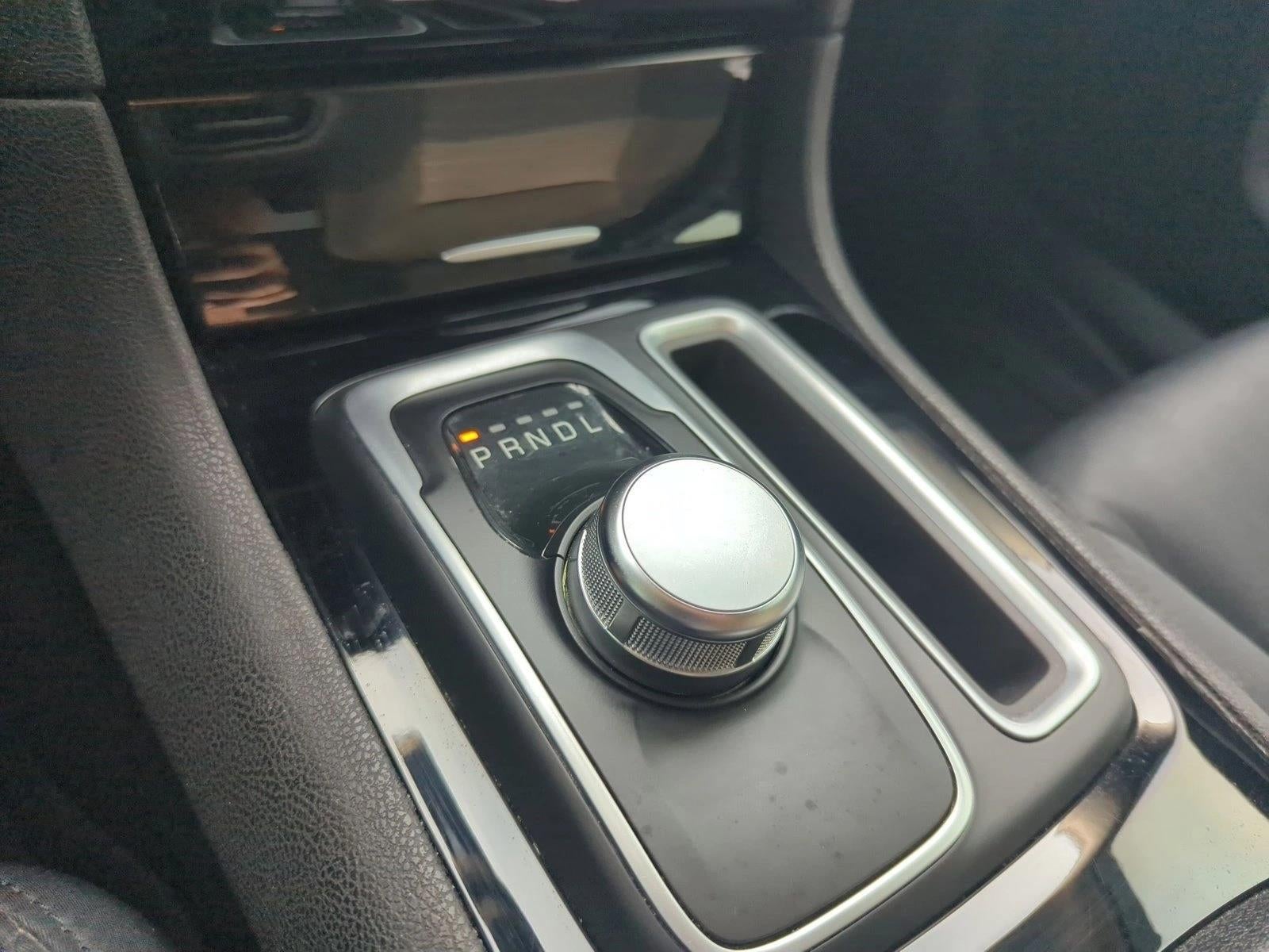 2023 Chrysler 300 Touring