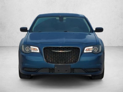 2023 Chrysler 300 Touring