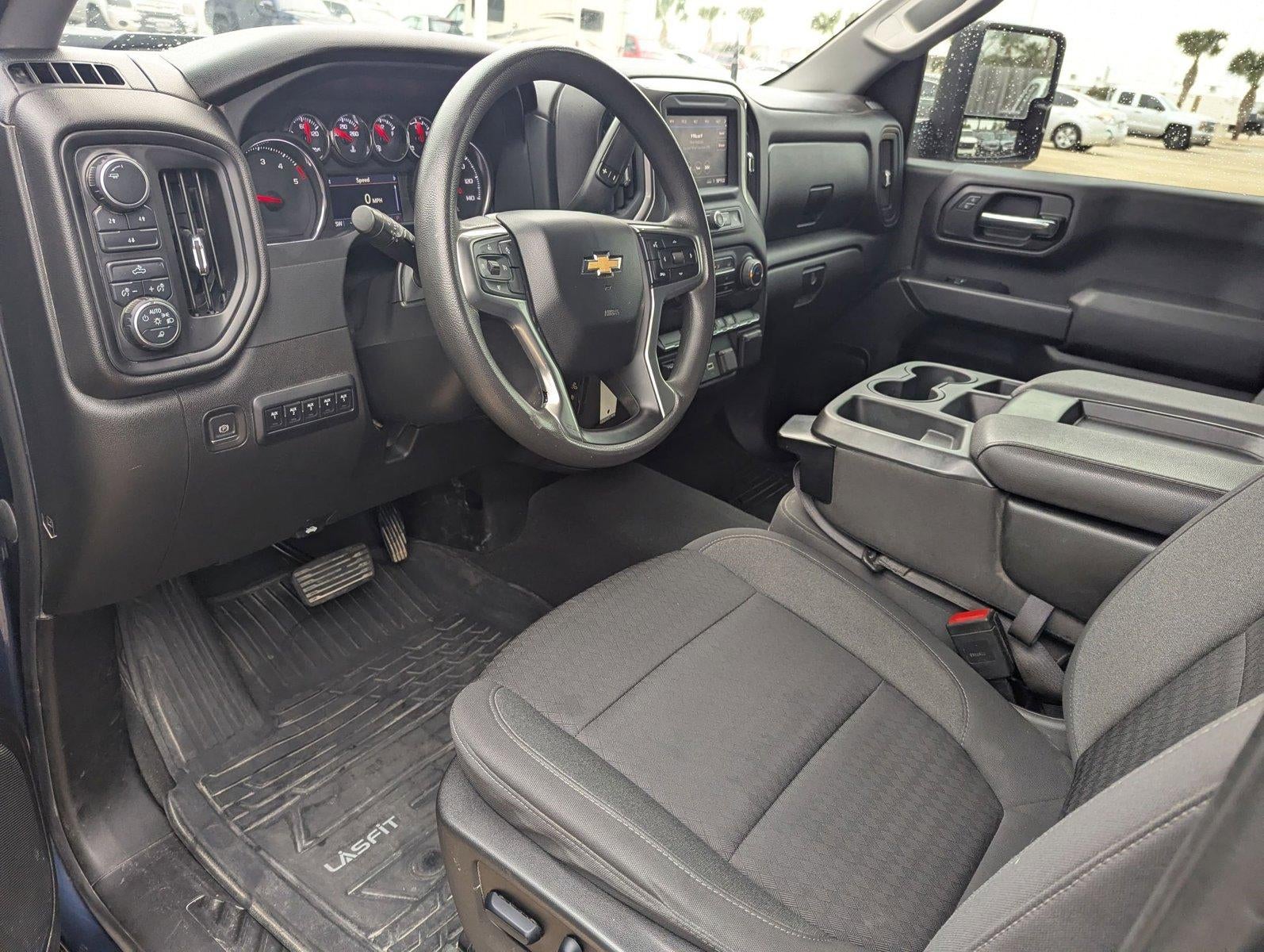 2023 Chevrolet Silverado 2500 HD Custom