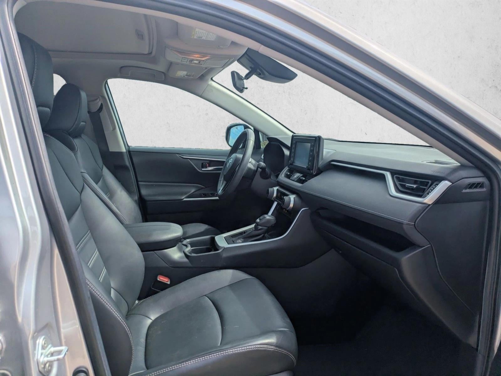 2019 Toyota RAV4 XLE Premium