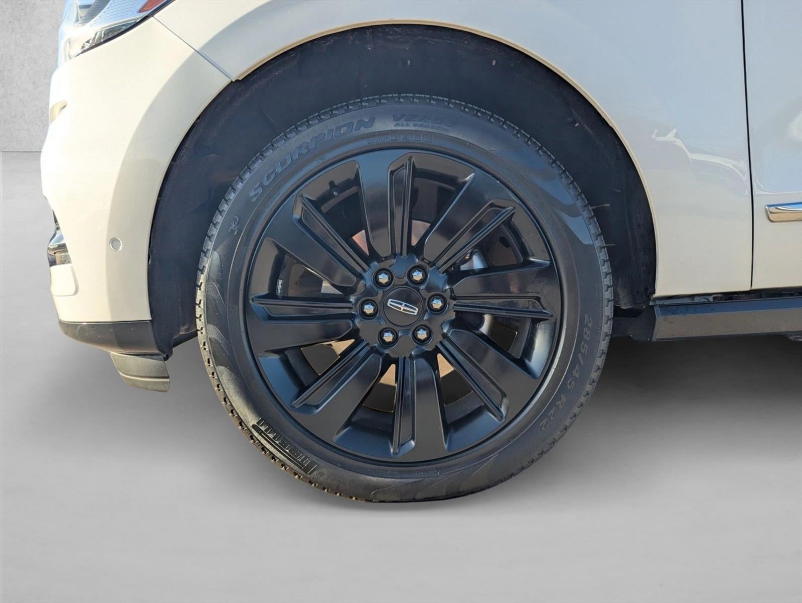 2023 Lincoln Navigator L Reserve