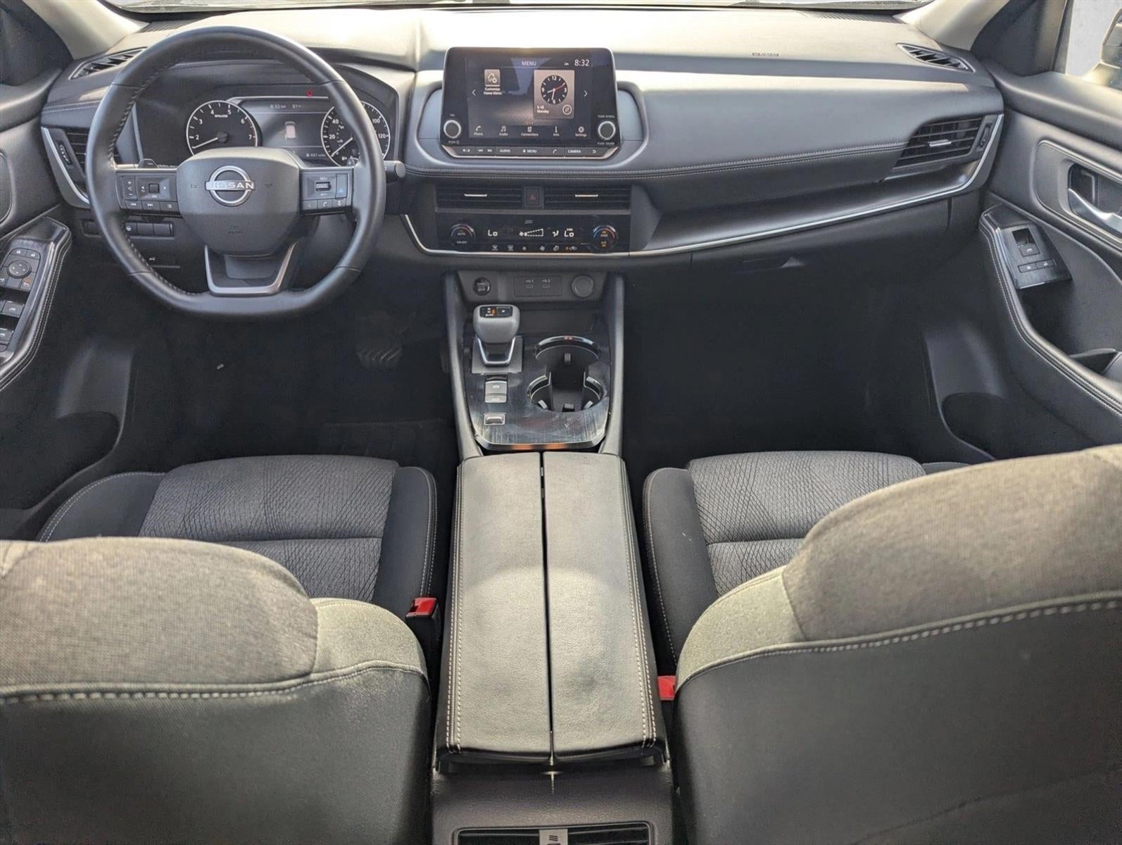2025 Nissan Rogue SV FWD