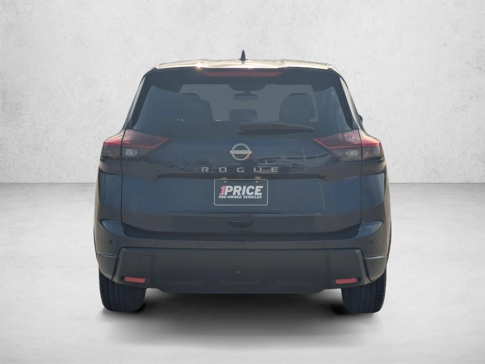 2025 Nissan Rogue SV FWD