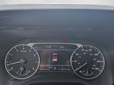 2023 Nissan Pathfinder SL FWD