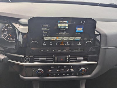 2022 Nissan Pathfinder SL 2WD
