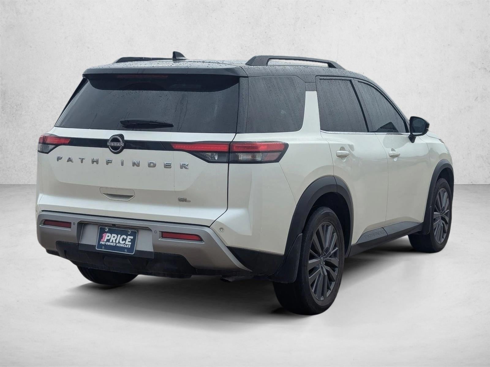 2022 Nissan Pathfinder SL 2WD
