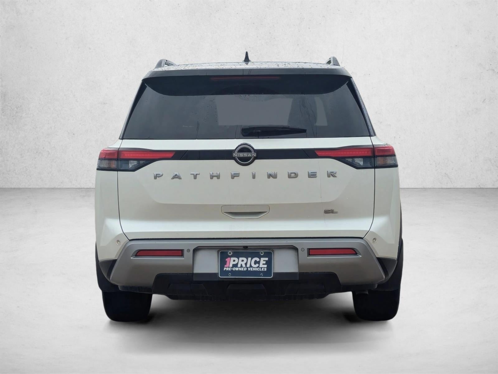 2022 Nissan Pathfinder SL 2WD