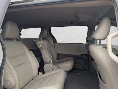 2019 Toyota Sienna XLE 8 Passenger