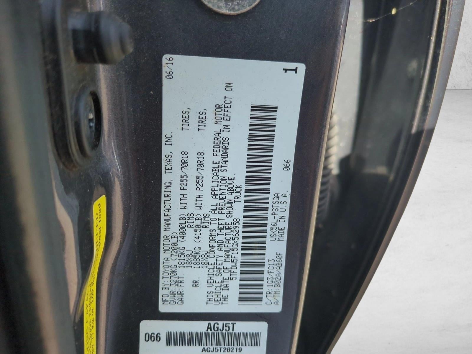 2016 Toyota Tundra 4WD Truck SR5