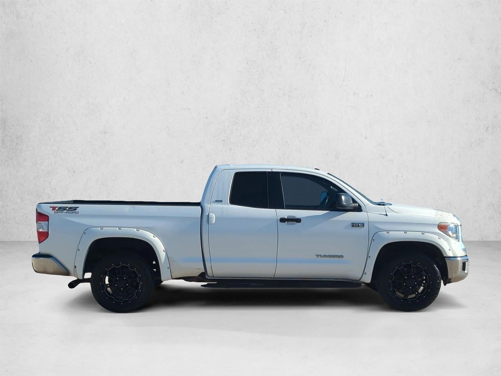 2015 Toyota Tundra 2WD Truck SR5
