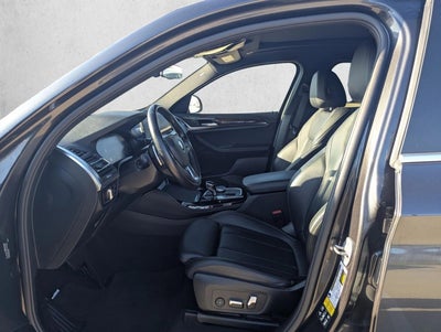2023 BMW X4 xDrive30i