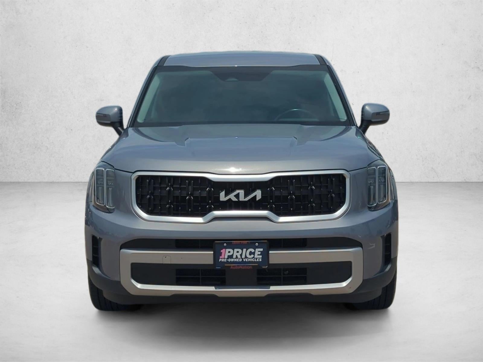 2023 Kia Telluride LX