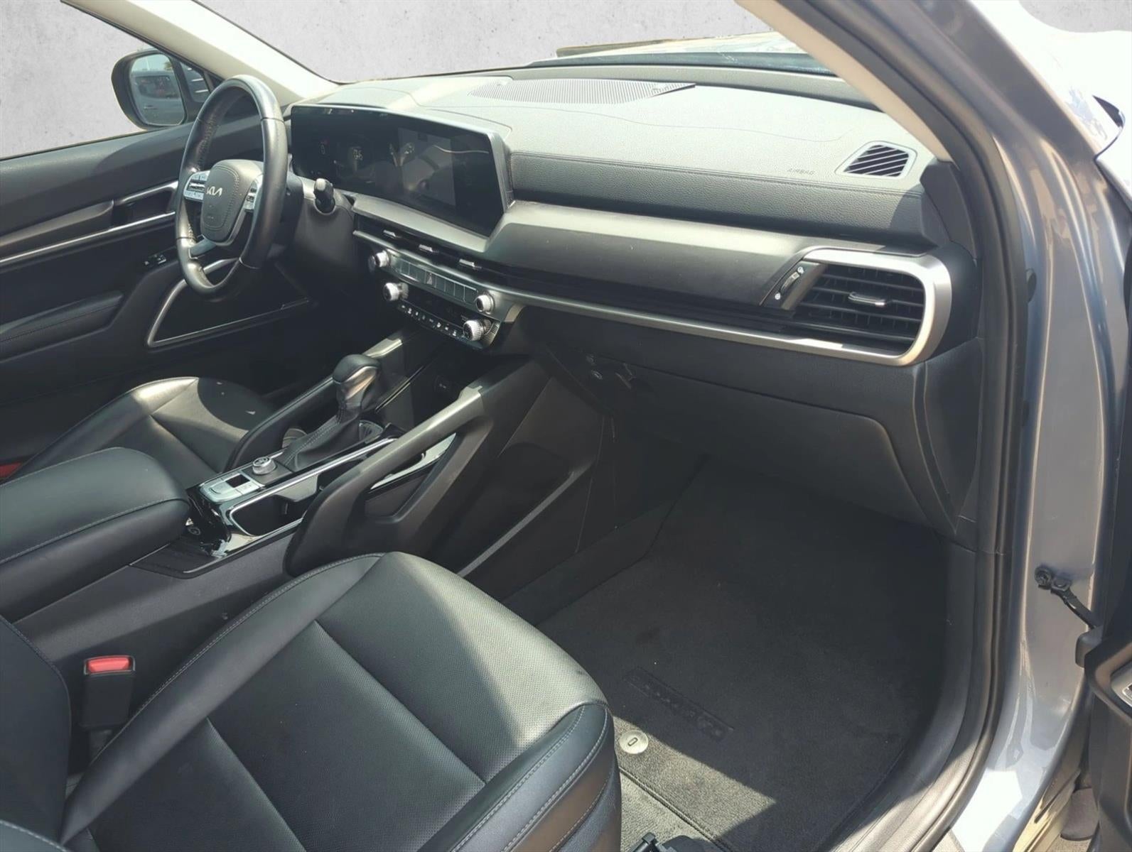2023 Kia Telluride LX