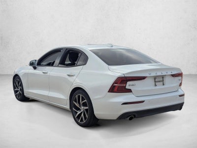 2020 Volvo S60 Momentum