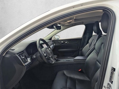 2020 Volvo S60 Momentum