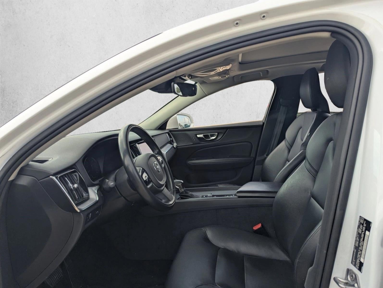 2020 Volvo S60 Momentum