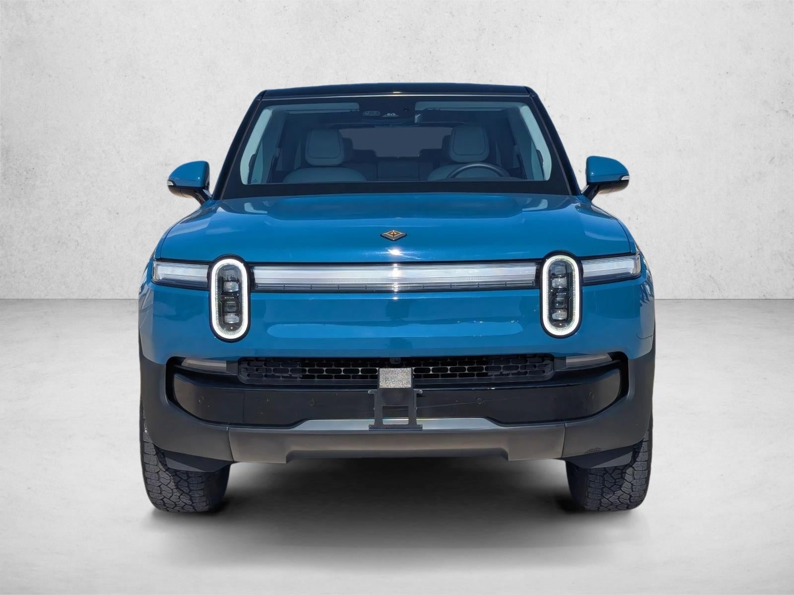 2025 RIVIAN R1S Adventure