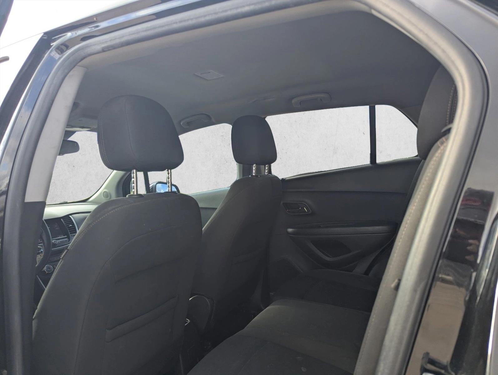 2022 Chevrolet Trax LS