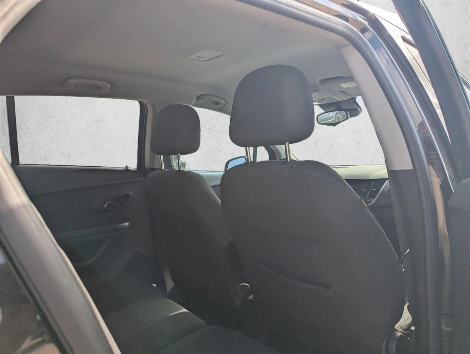 2022 Chevrolet Trax LS