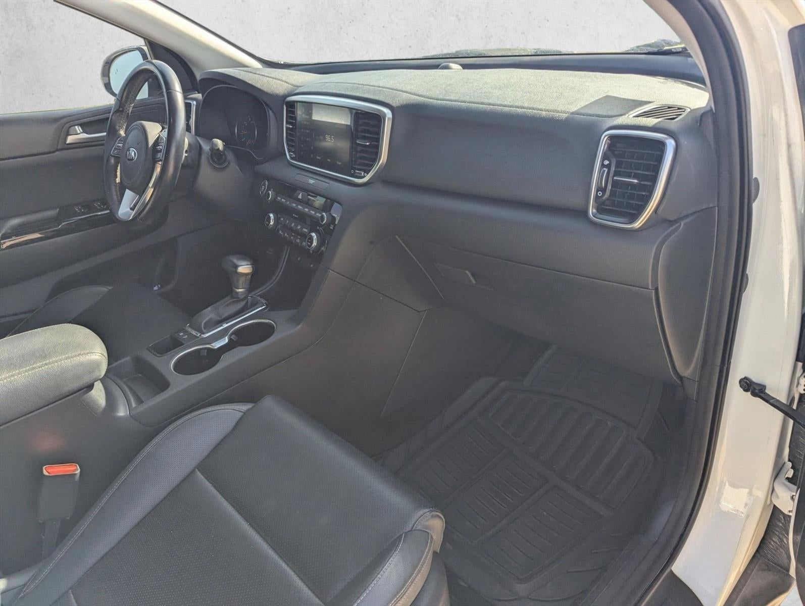 2022 Kia Sportage EX