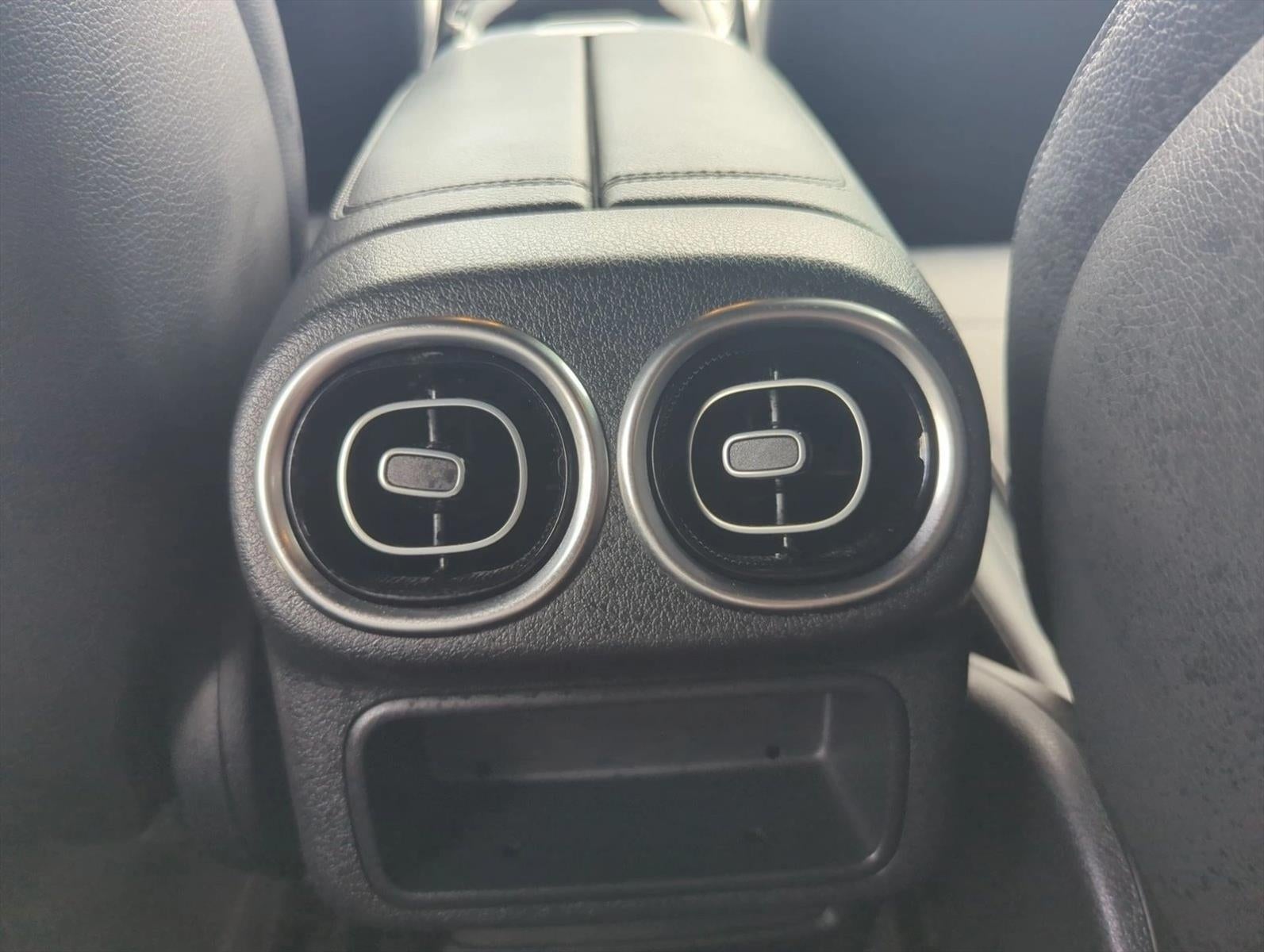 2024 Mercedes-Benz GLC GLC 300