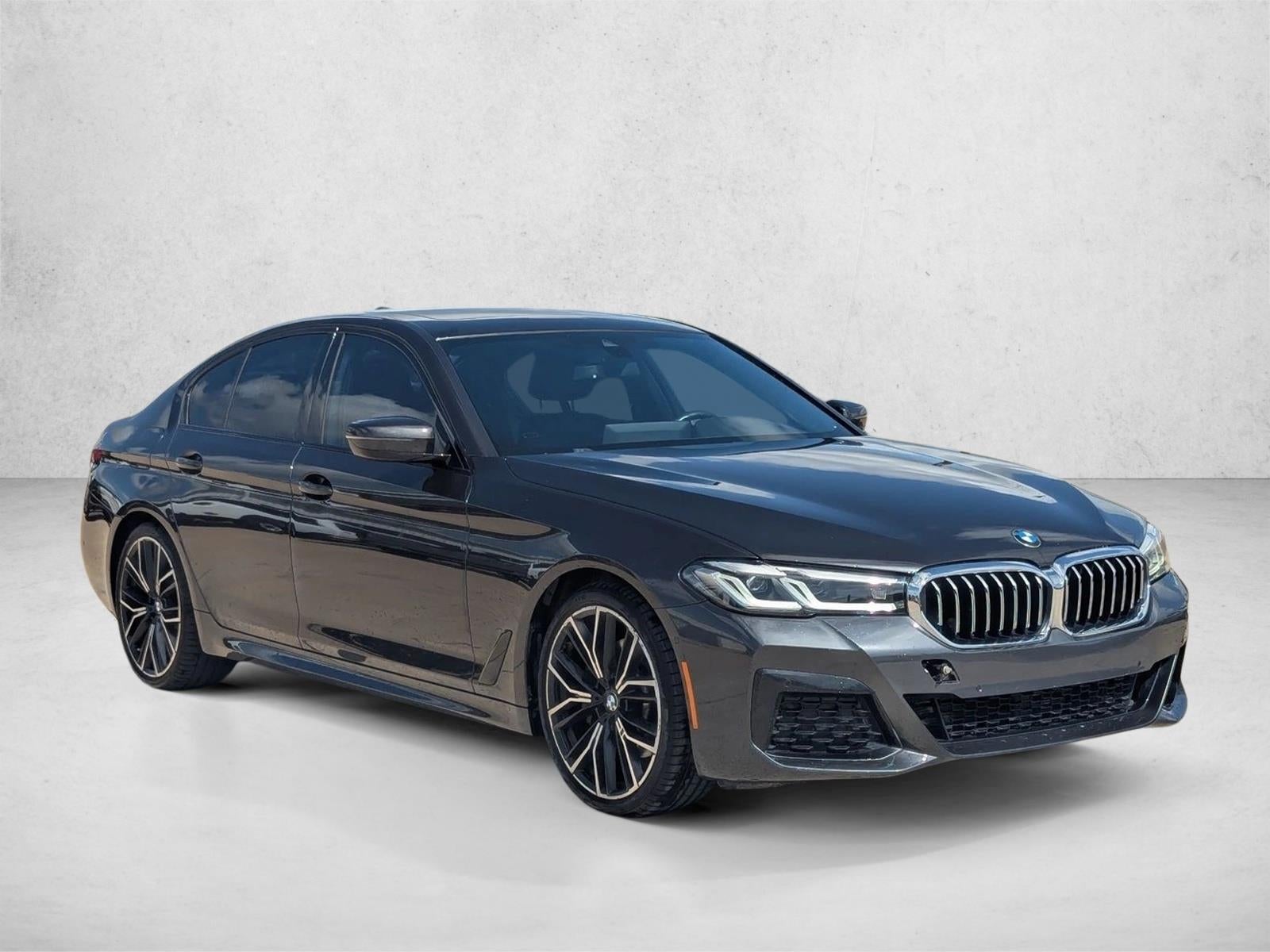 2023 BMW 530 i