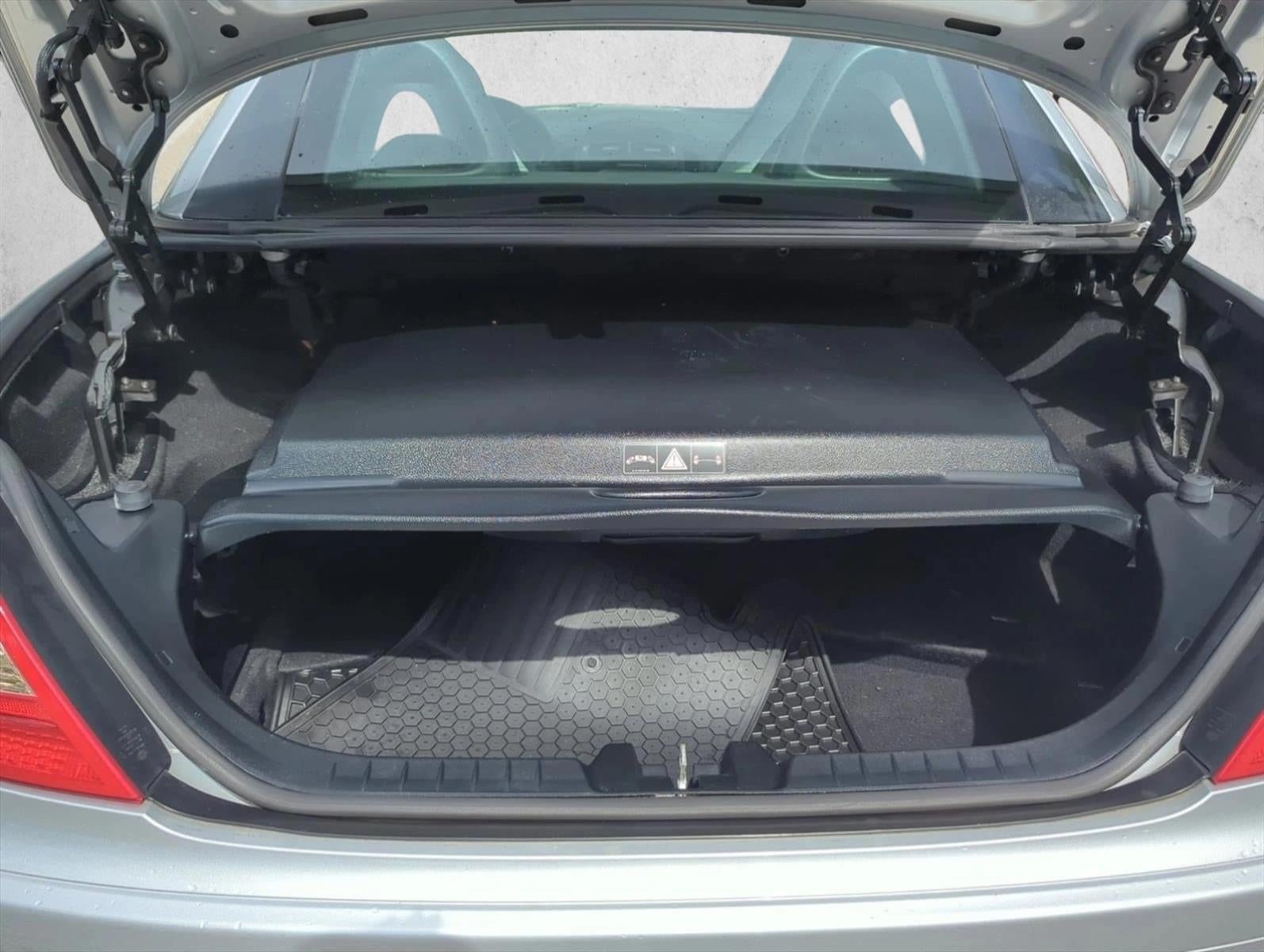 2005 Mercedes-Benz SLK Base
